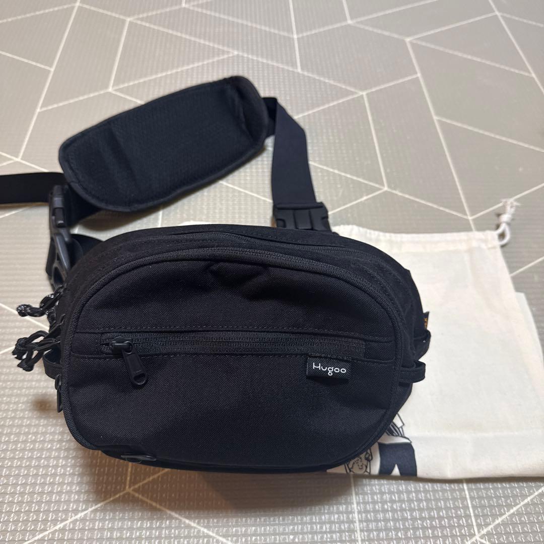 Hugooヒップシート ショルダーポーチ
