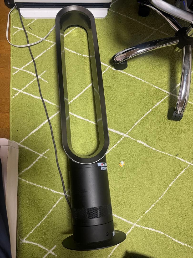 dyson タワーファン AM07DCBN
