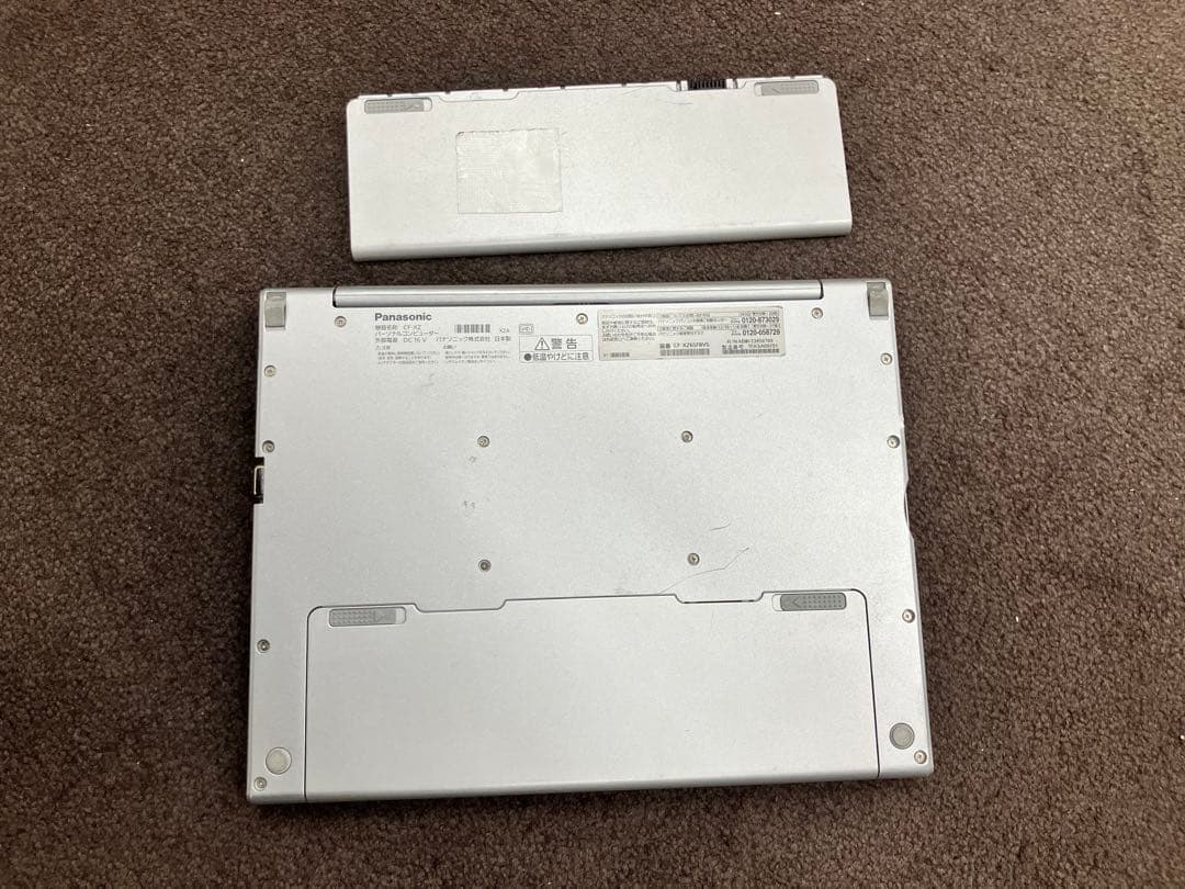 Panasonic レッツノートCF-XZ6