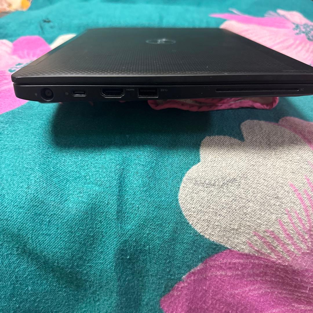 Windowsノート本体 DELL Latitude 7390 touch screen