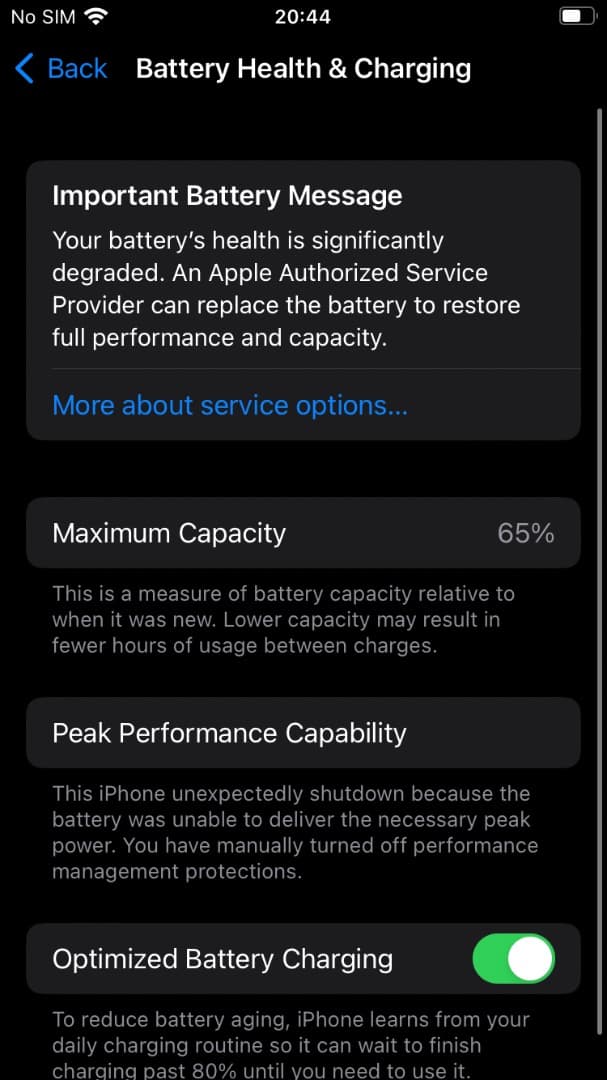 iPhone 8 64GB レッド (本体のみ)
