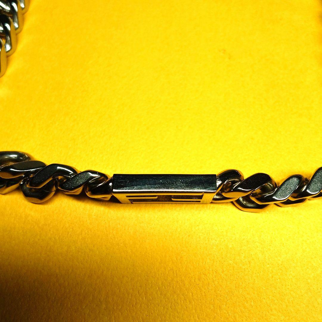 FENDI バゲット ネックレス 目黒蓮さん着用 FF チェーン シルバー