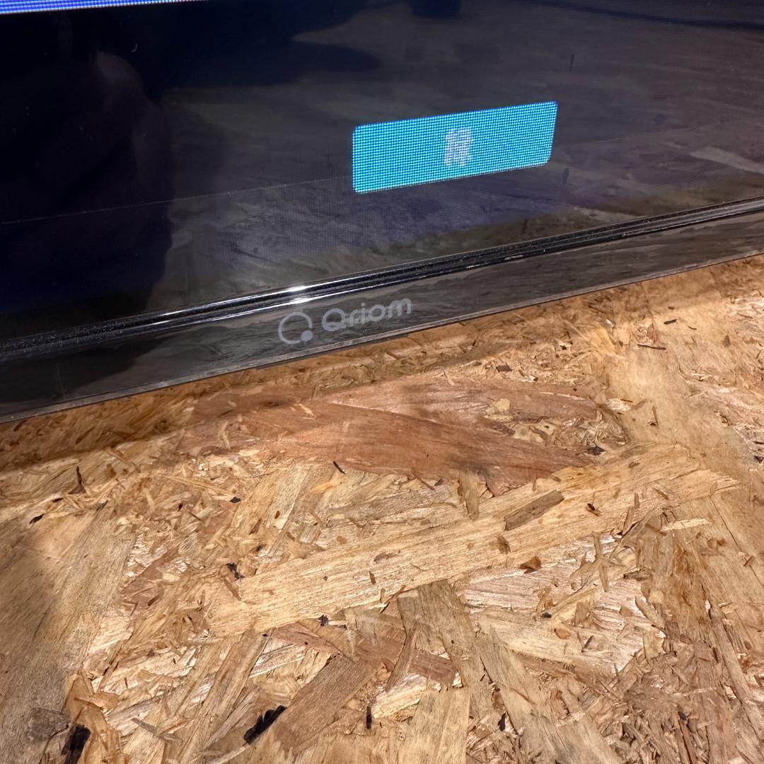 液晶テレビ 32V型　YAMAZEN 山善　QRTN-32W2K 2024年製