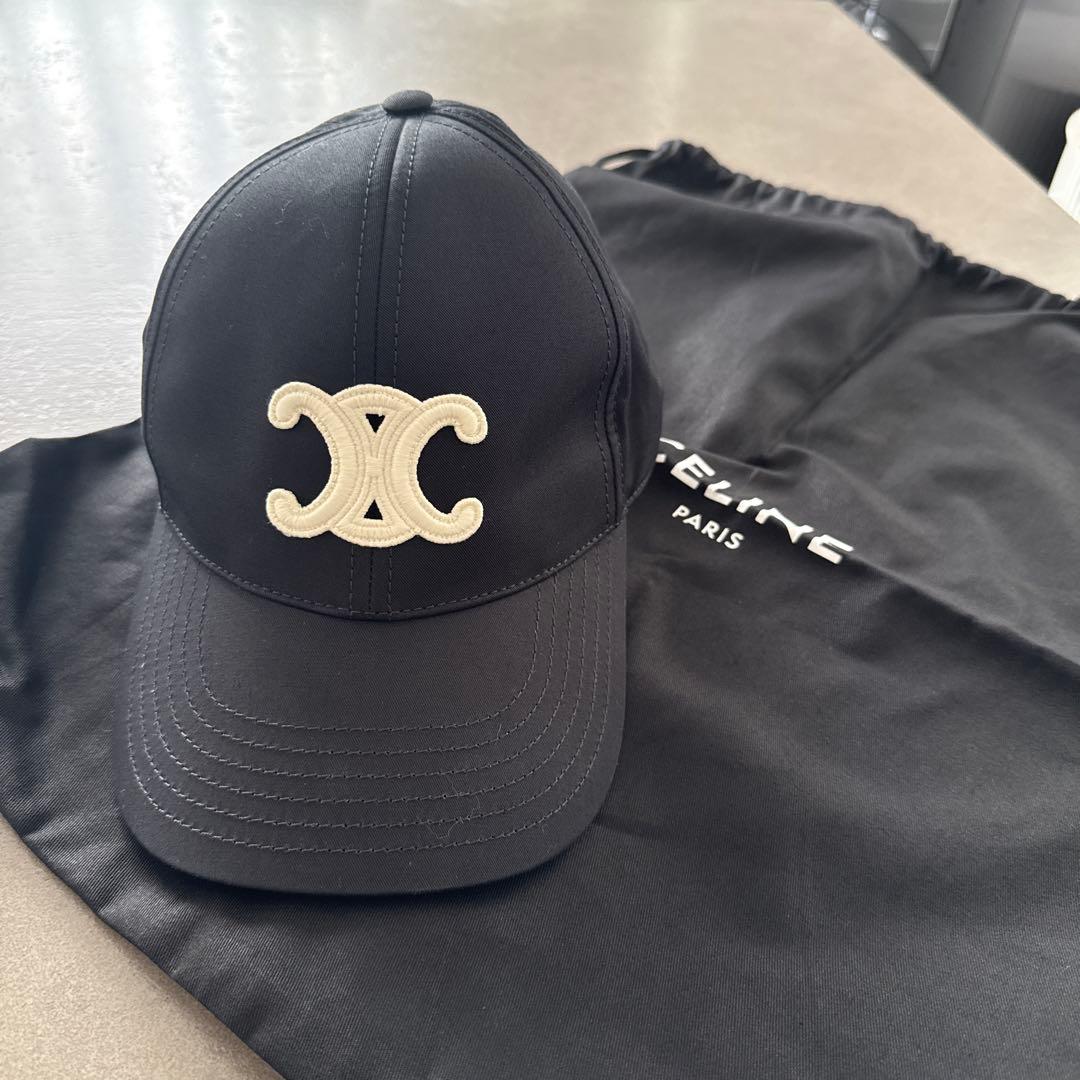 CELINE 黒 ベースボールキャップ M