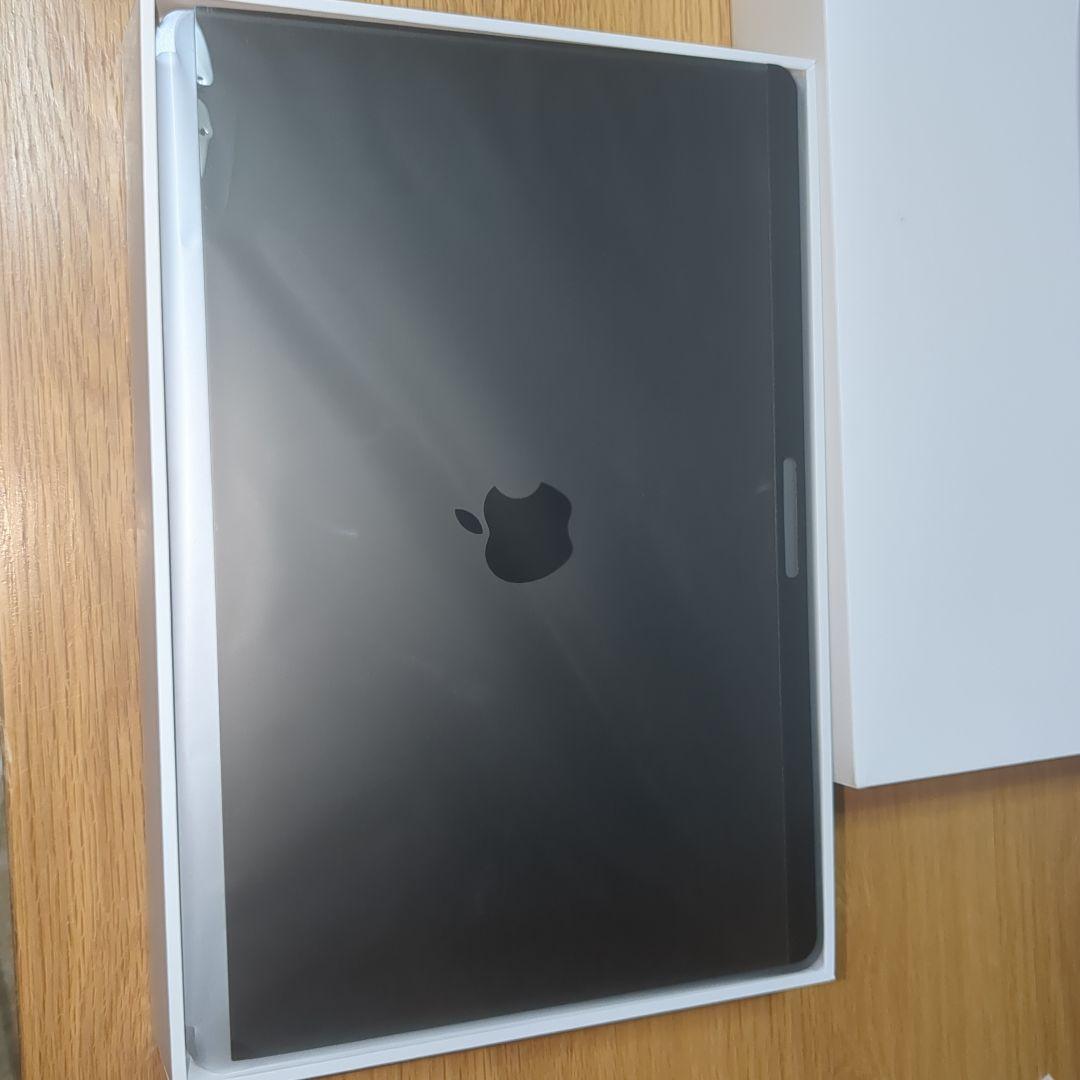 【液晶割れ】MacBook Air M1 13インチ　メモリ：8GB