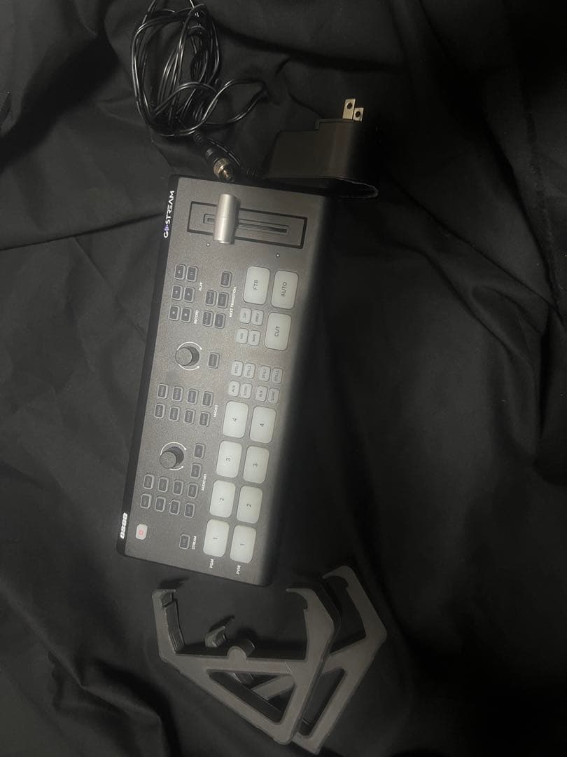 osee GoStream Deck Pro 専用スタンドと箱付き　スイッチャー