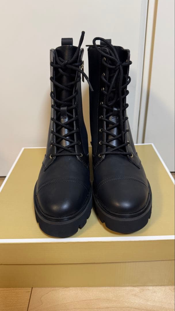 【かずももゆり】マイケルコース　レースアップブーツ 厚底