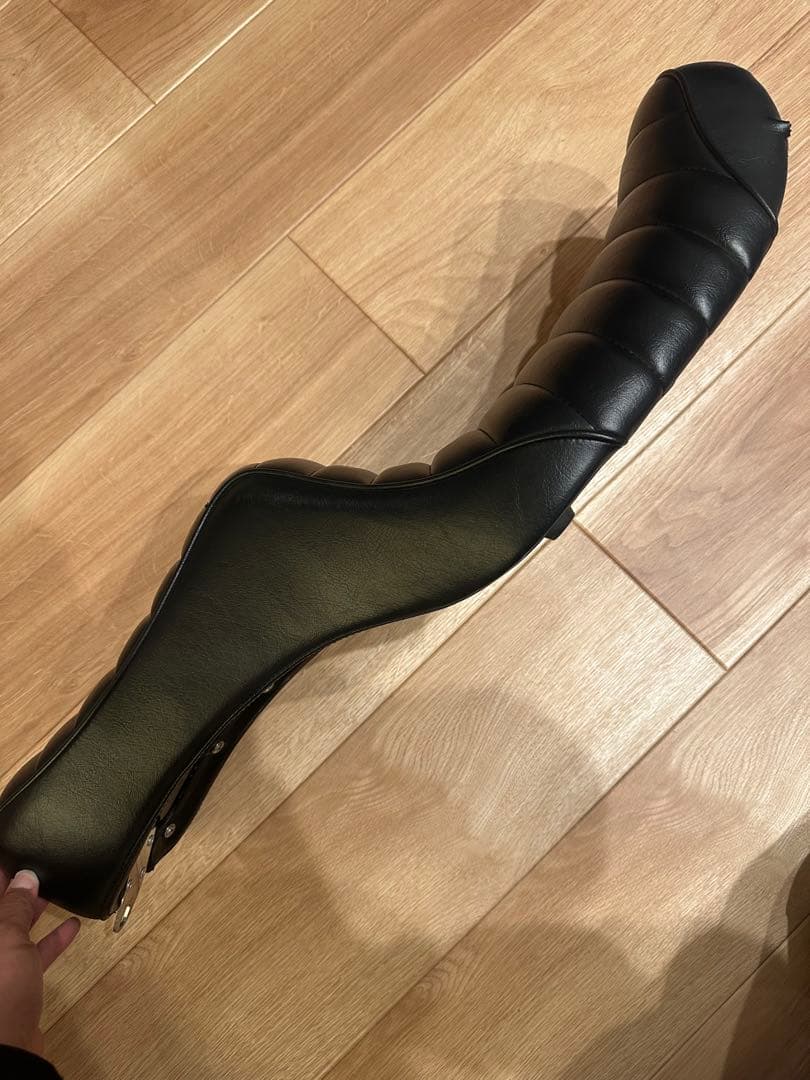 【スポーツスター】キング&クイーン　シート　トランプサイクル　04以降スポスタ