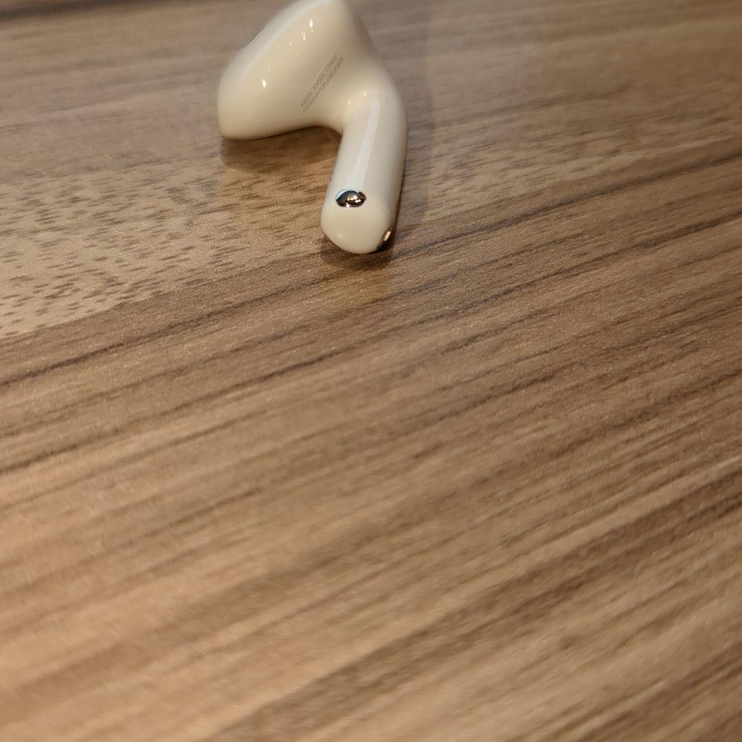 AirPods 4世代　右耳　R片耳　ANC搭載モデル　A3055