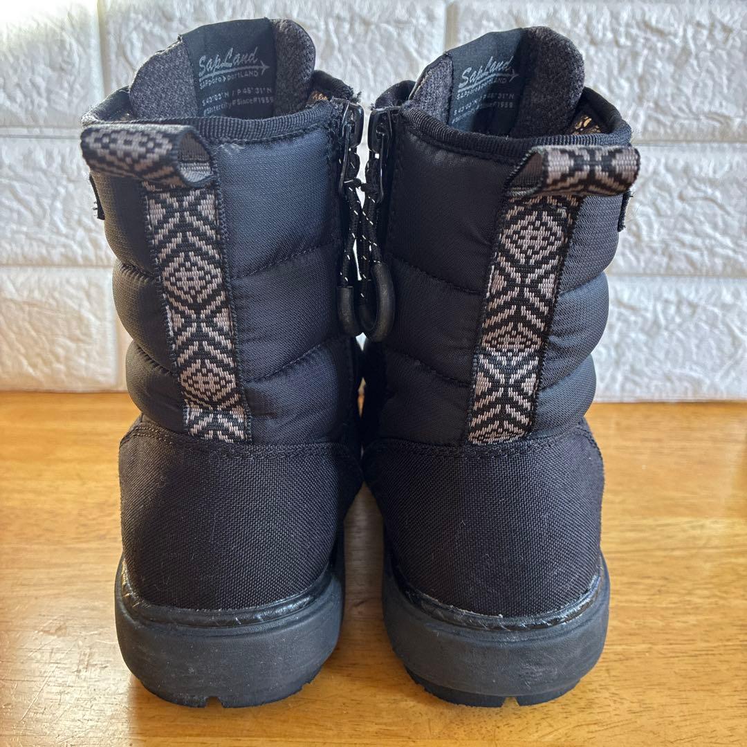 maru maruです。Columbia converse 2足セット