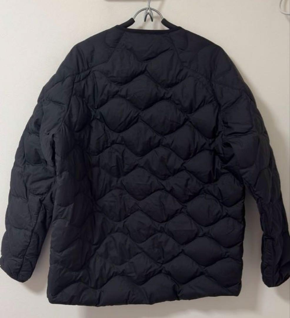 ユニクロ×ホワイトマウンテニアリング ウルトラライトダウン