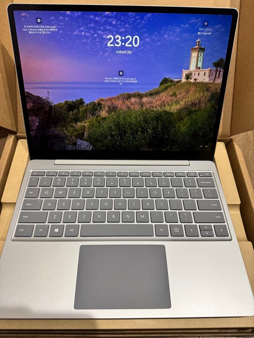 Windowsノート本体 Microsoft Surface Laptop Go i5 4GB 64GB