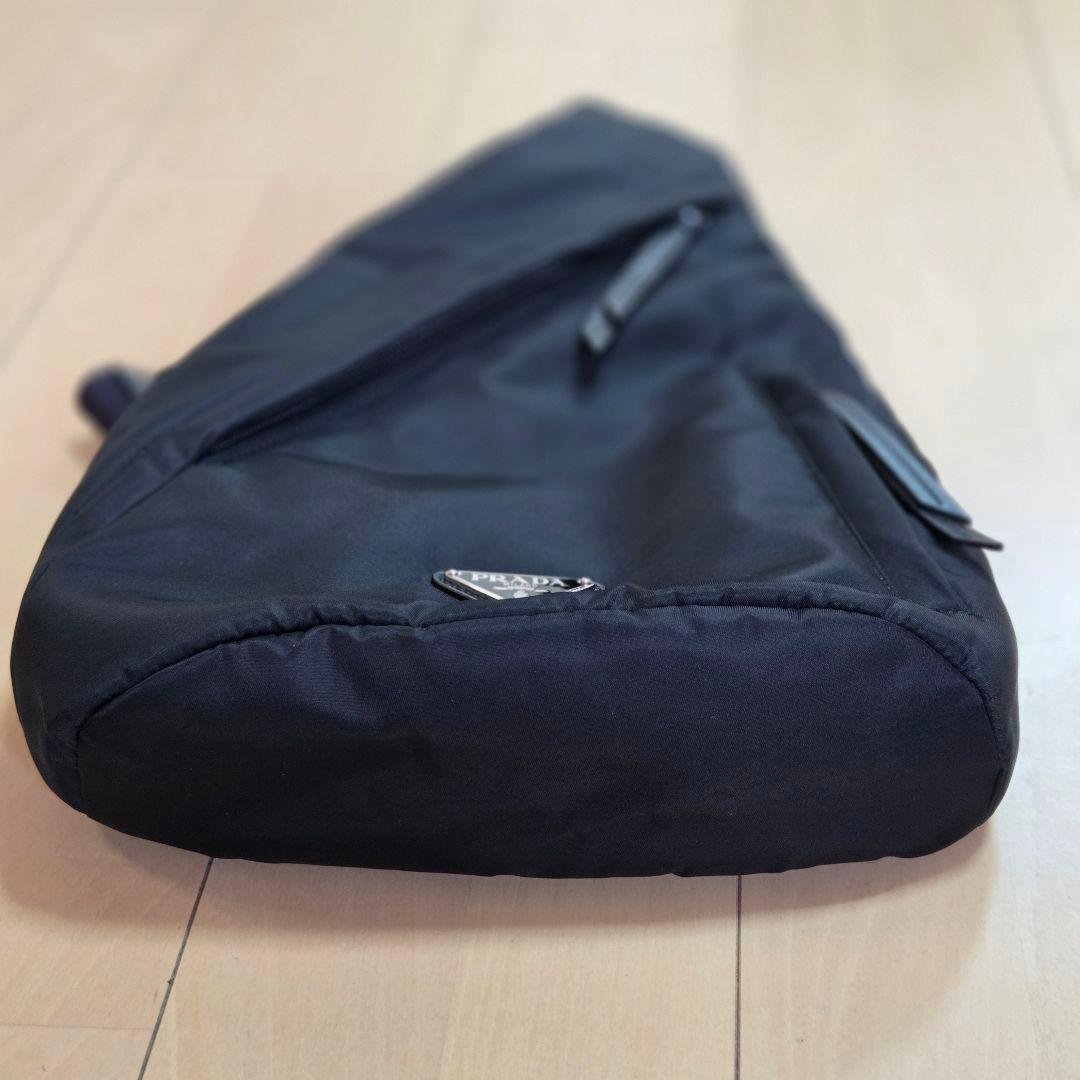 PRADA ショルダーバック 2VZ092 ボディバッグ スリングバッグ
