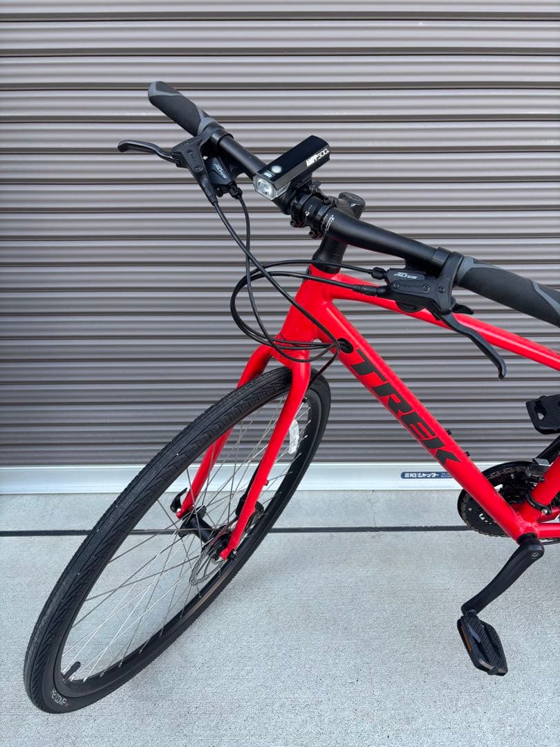 Trek クロスバイクFX2