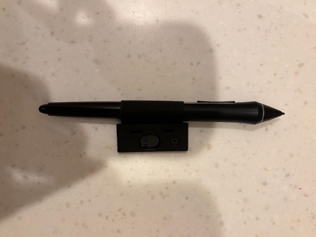 Wacom Cintiq 16（DTK1660K0D）液晶ペンタブレット FHD