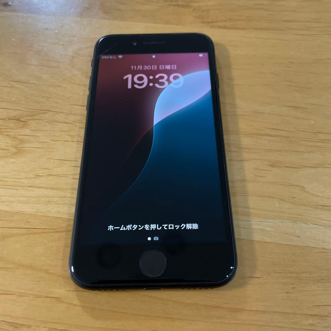 iPhone se 第二世代　（128GB）