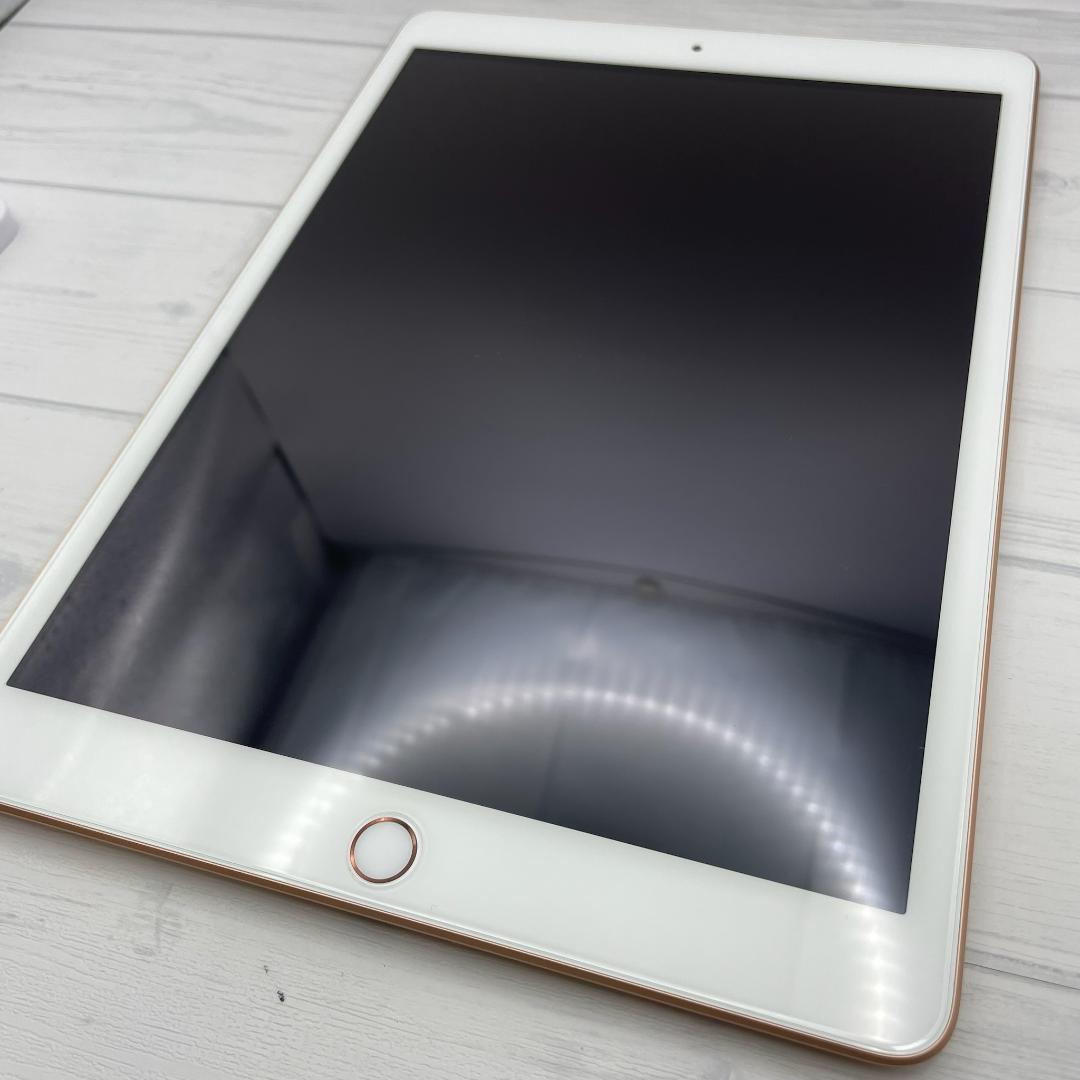 【美品】iPad 第8世代 キーボードケース＋ペンシルセット