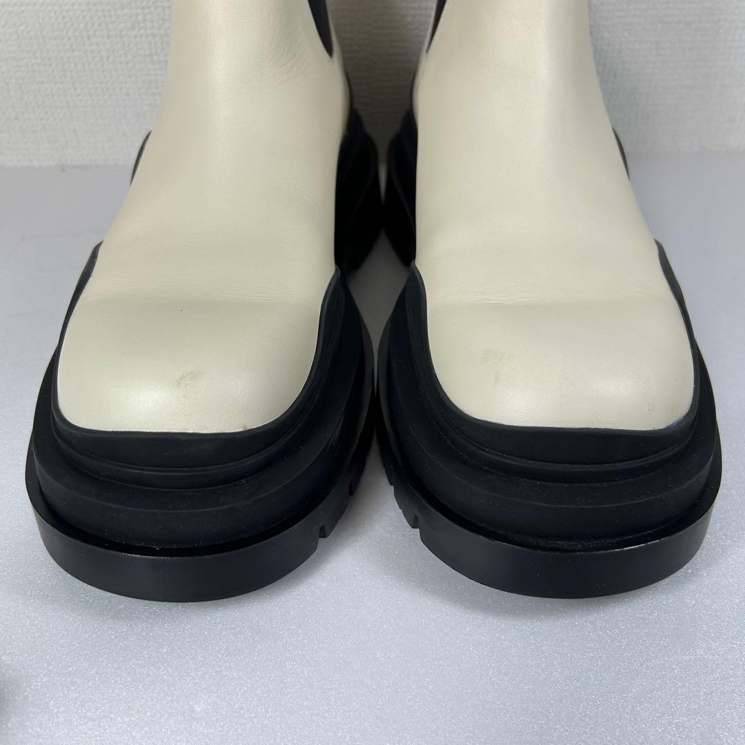 1/31限定価格【箱 保存袋付】BOTTEGA VENETA サイドゴア タイヤ