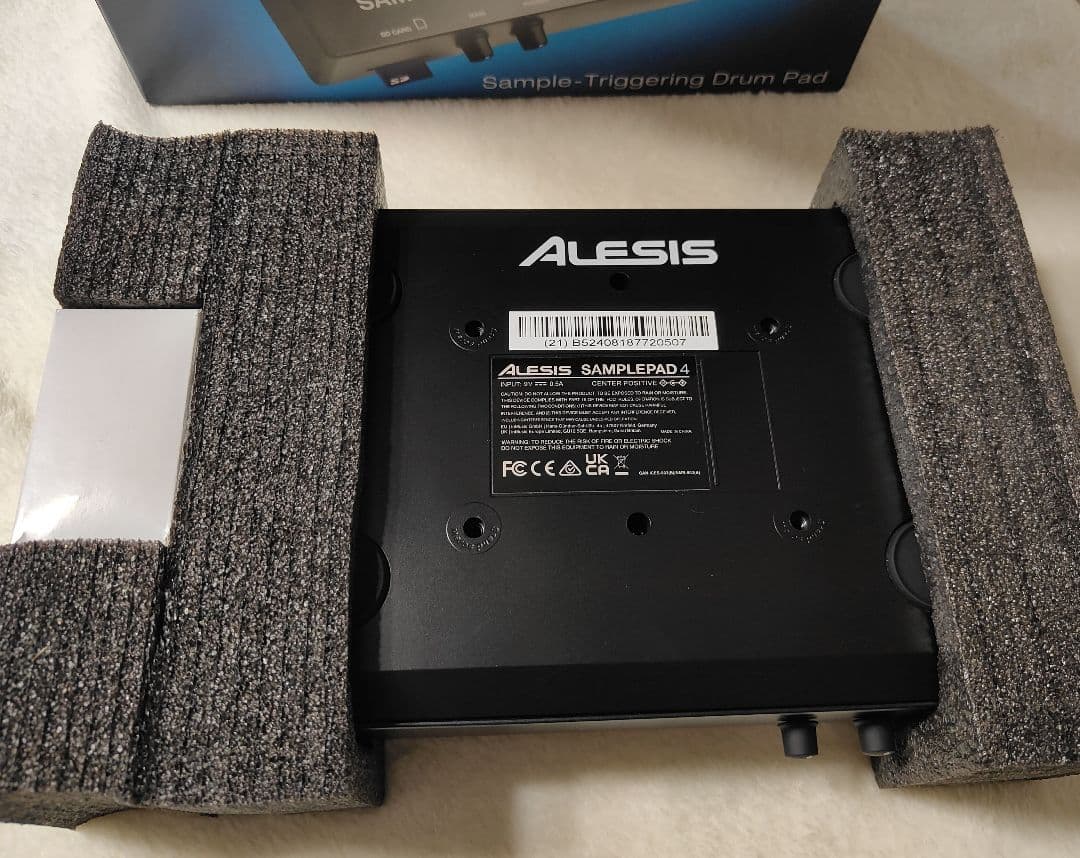 (きょう)《美品》ALESIS SAMPLEPAD 4　箱ほか付属品有り