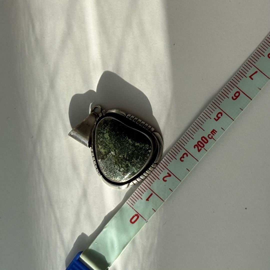 インディアンジュエリー ターコイズ ペンダントトップ シルバー ナバホ