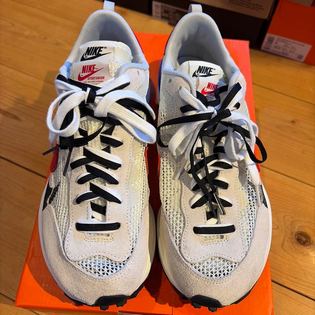 靴 NIKE VAPORWAFFLE / SACAI