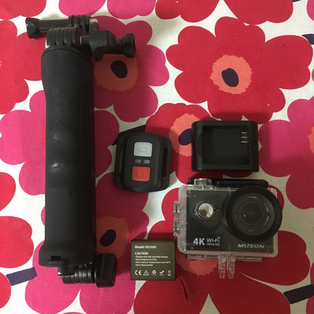 MUSONアクションカメラ 自撮り棒付き