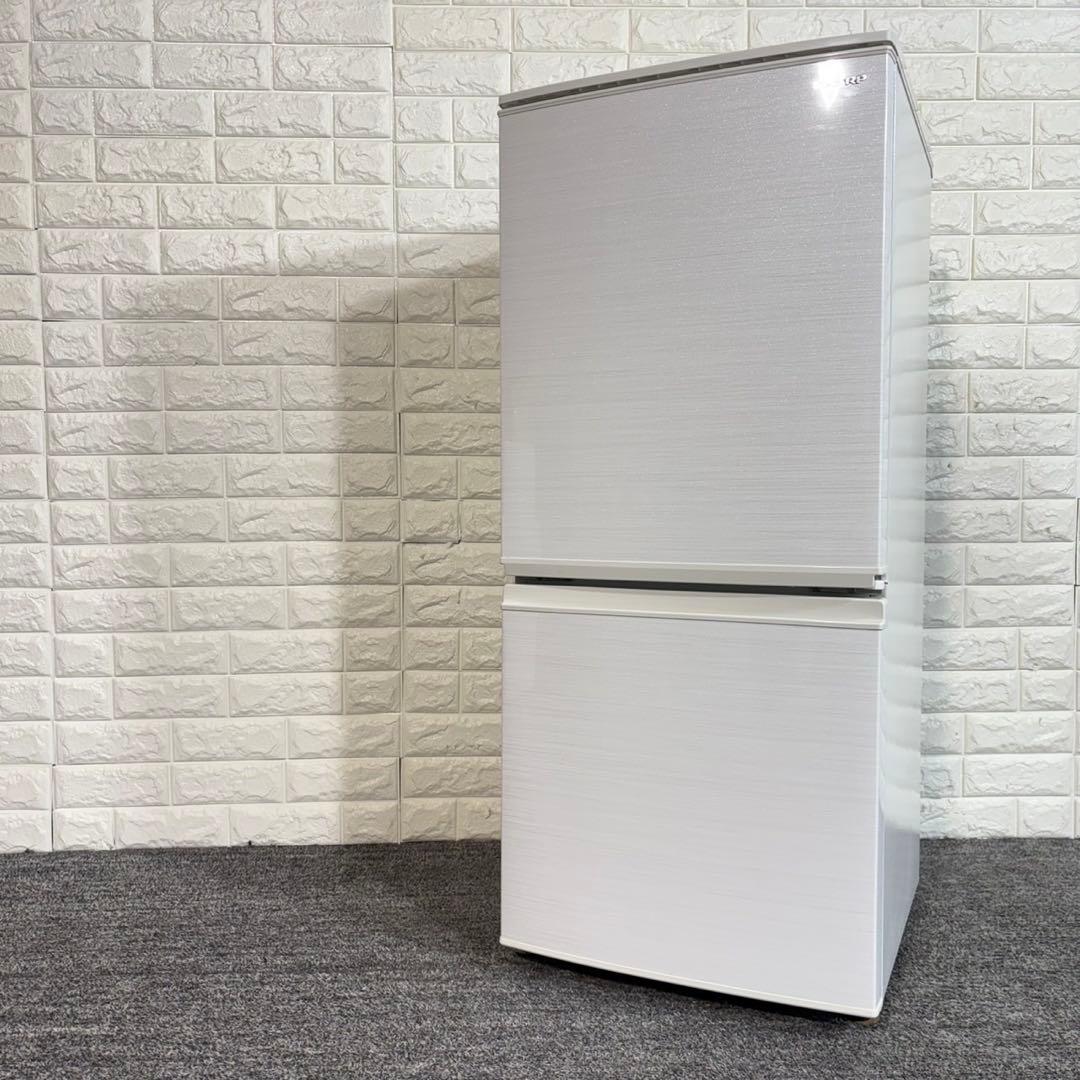 SHARP 冷蔵庫 SJ-D14F-W 137L 2020年製 家電 A056