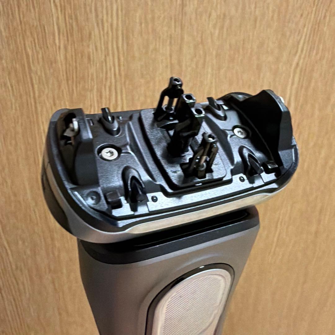 Braun Series 9 Pro メンズ電気シェーバー 替え刃付き