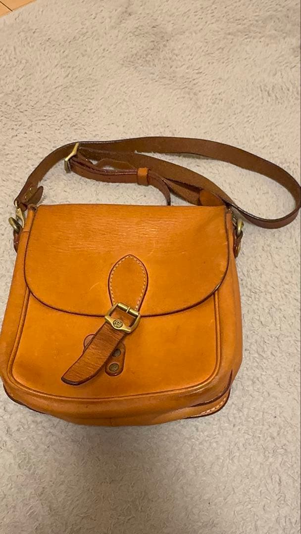 s*3様 天神ワークス　レザーショルダーバッグ タン