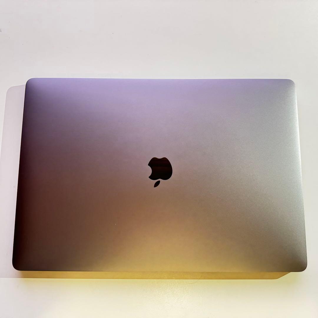 MacBookPro 16インチ(2019) i9 64GB 5500M 8GB