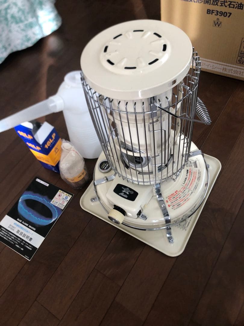 ブルーフレームヒーター BF3907 W