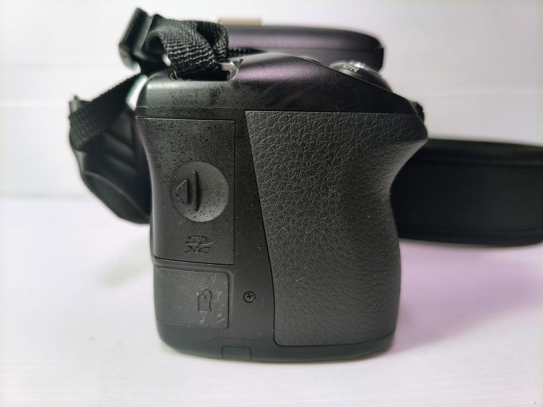 【メタル】PENTAX K-50 ブラック＋WRレンズ