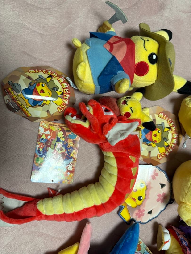 ピカチュウ ぬいぐるみ 9体セット