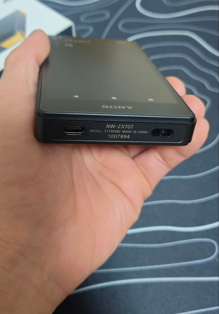 【極美品・豪華おまけ付】SONY NW-ZX707 64GB ストリーミング