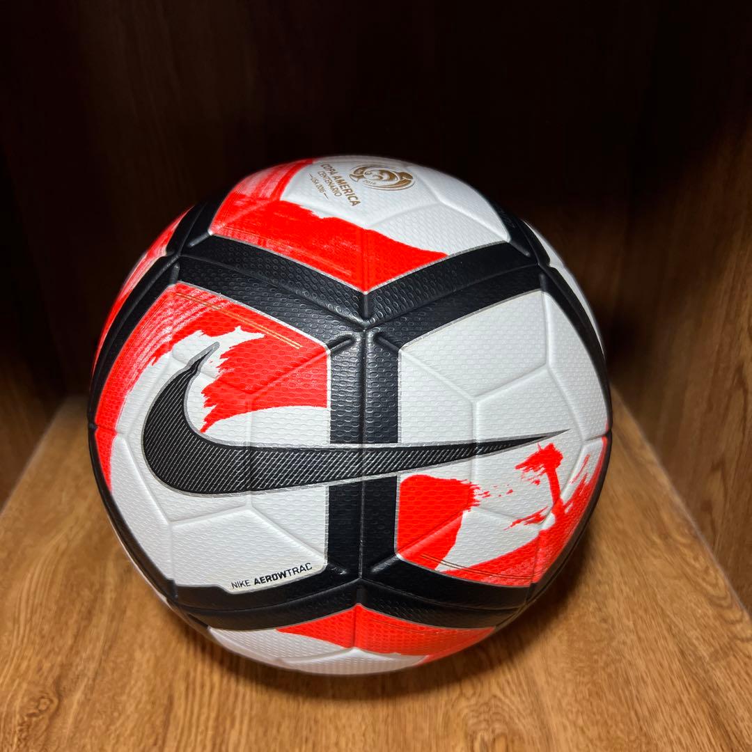非売品オーデム　シエント コパアメリカ ナイキ 公式球