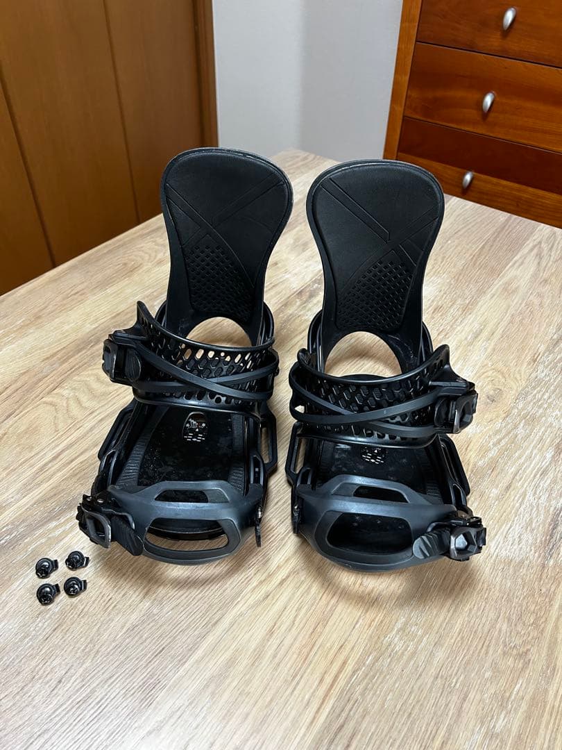 ルイ様　BURTON X EST Mサイズ