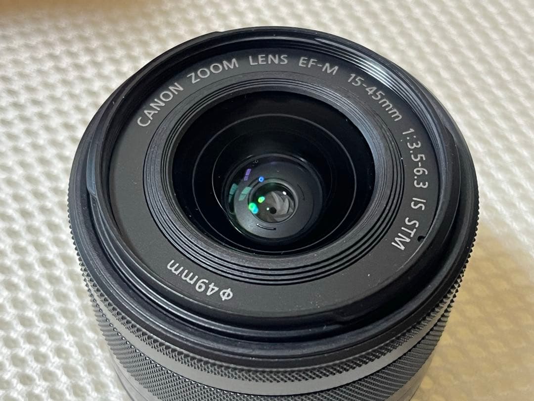 Canon EOS M100 Wレンズキット