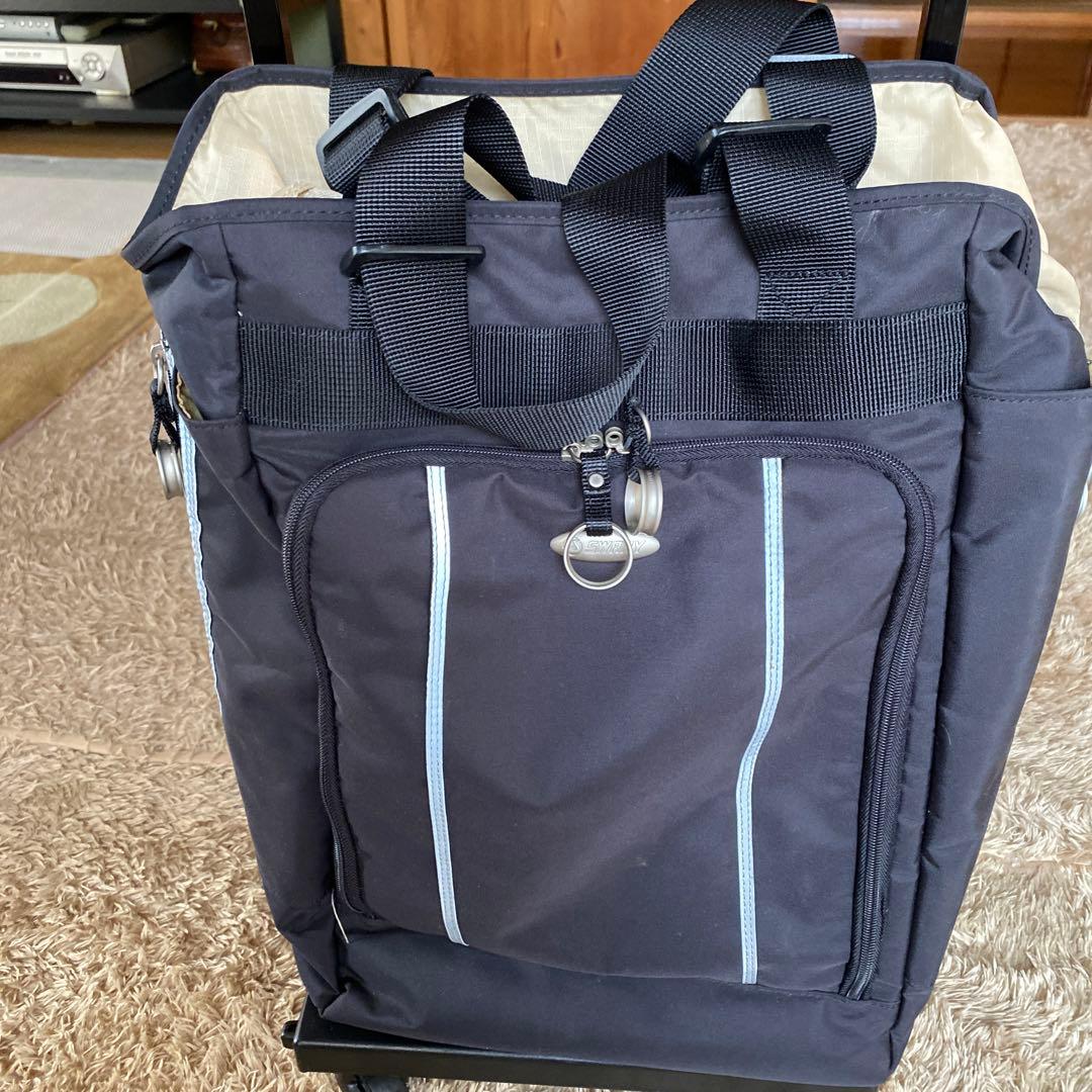 SWANY座れるショッピングカート