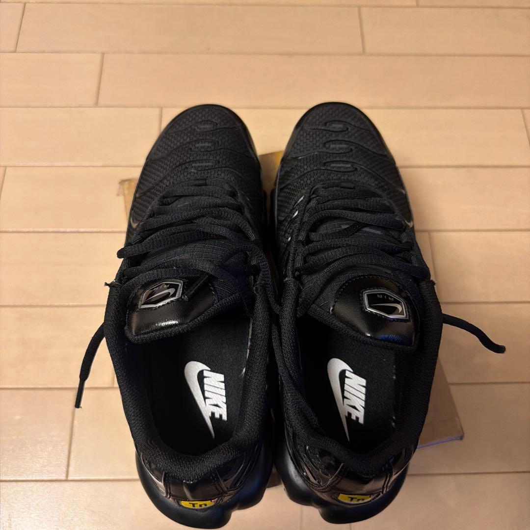 靴 Nike Air Max Plus \"Triple Black\"