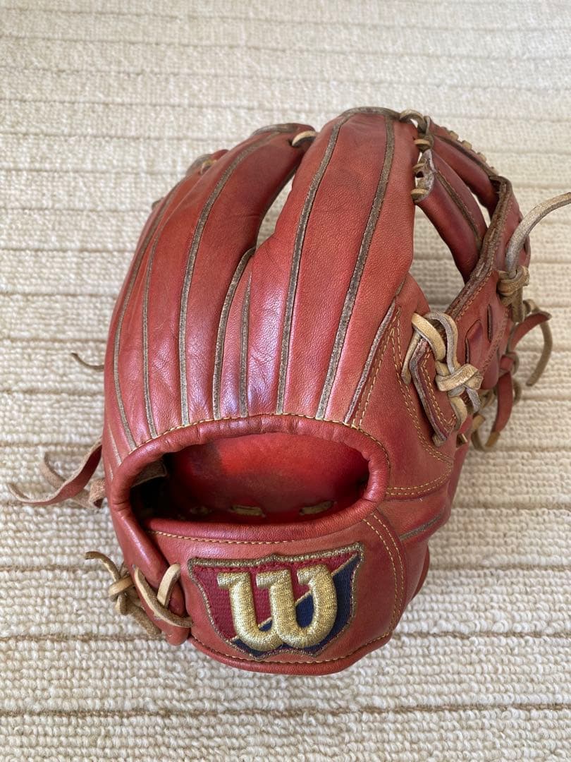 Wilson 硬式グラブ　内野手用　小指２本入れ