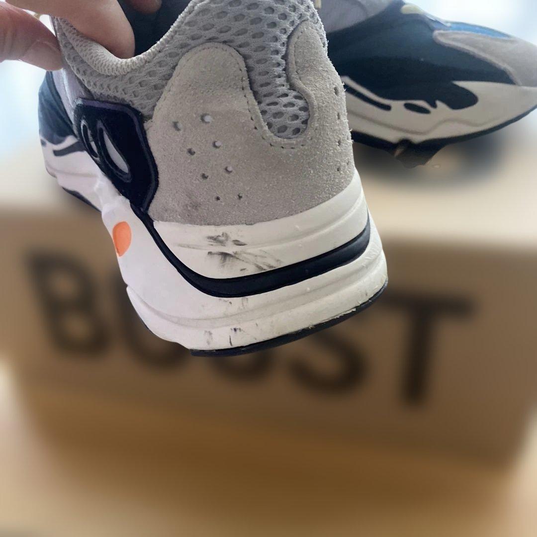 YEEZY BOOST 700 ホワイト/ブラック/オレンジ US 9