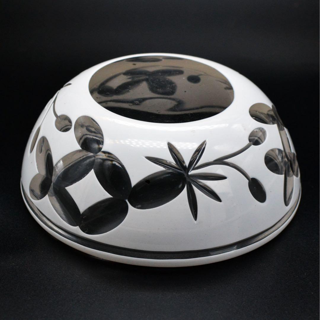 大正　戦前　白被せ切子　レトロガラス ガラス鉢 　外切子