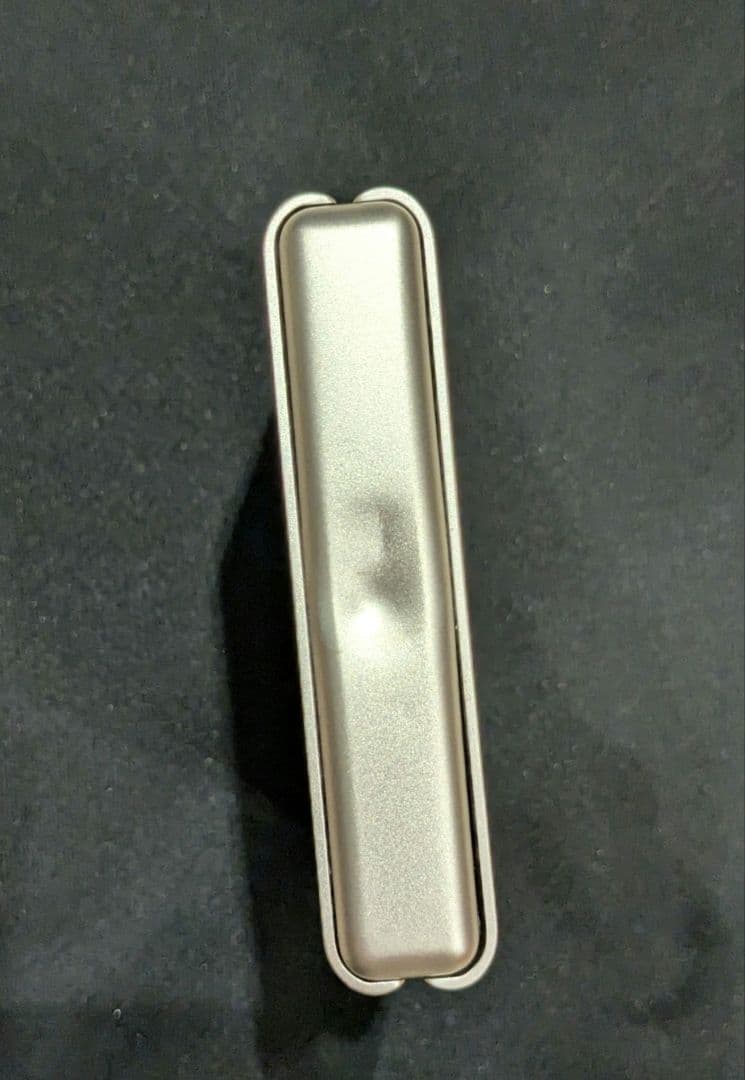 Motorola Razr 40 256GB 本体