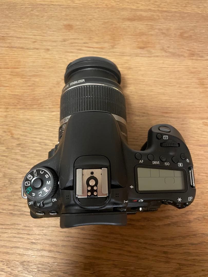 Canon EOS 70D デジタル一眼レフカメラ 本体と付属品