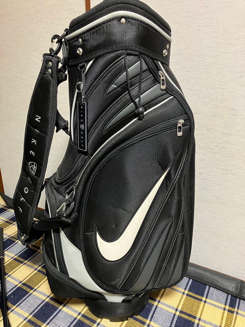 メンズ右利き初心者用　ゴルフクラブセット ２セット（2人）分　ナイキキャディ付き