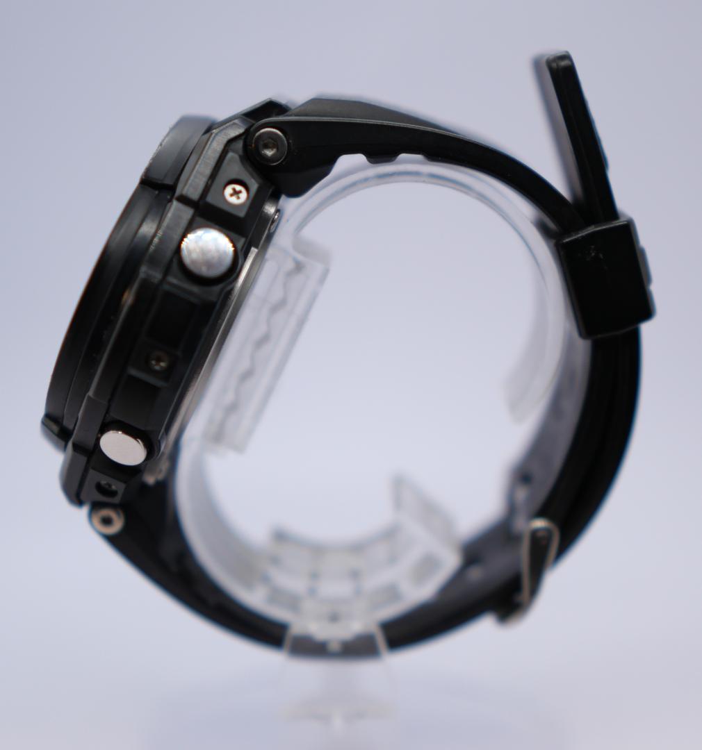 CASIO　G-SHOCK GST-W100G　5444 ⌚