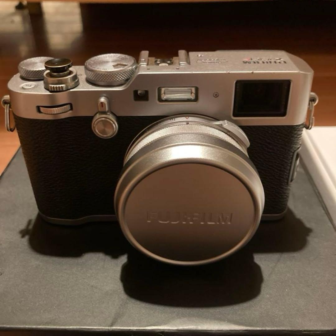 FUJIFILM X100F シルバー レンジファインダー　難あり　作例あり