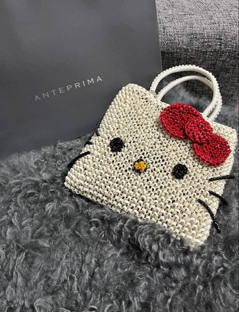 アンテプリマ♡限定キティちゃん♡付属品付き♡大阪梅田阪急百貨店で購入♡