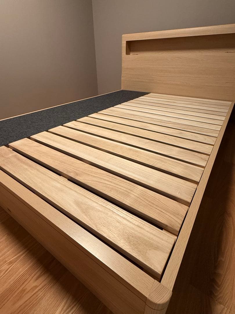 シモンズ ダブルベッド LED付き 引き出し収納 ステーションタイプ ナチュラル