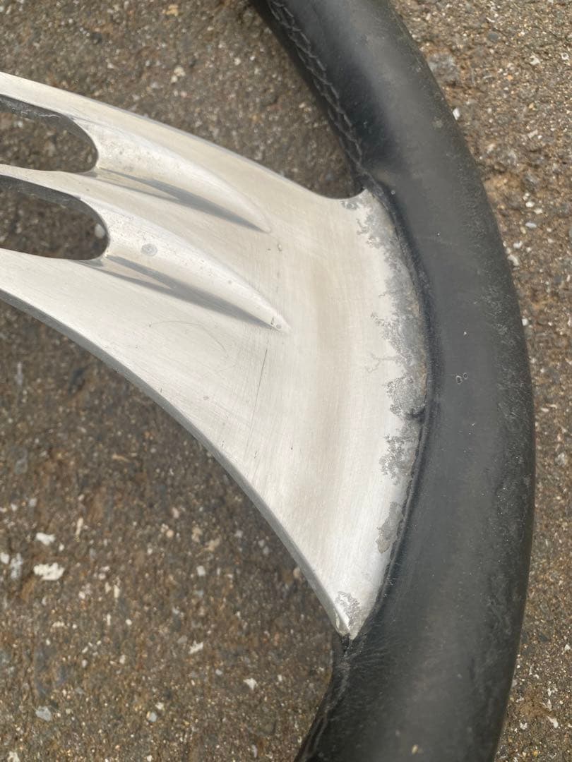 ビレッドステアリング　usdm ローライダー　マークⅡワゴン　momoピッチ